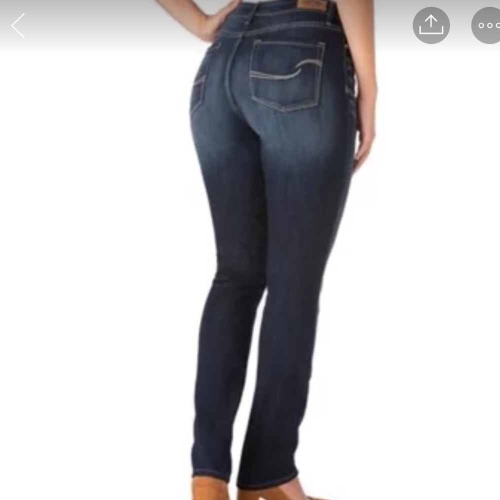 Levi jeans  high rise.